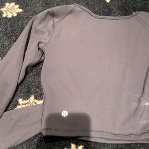 lulu long sleeve black top